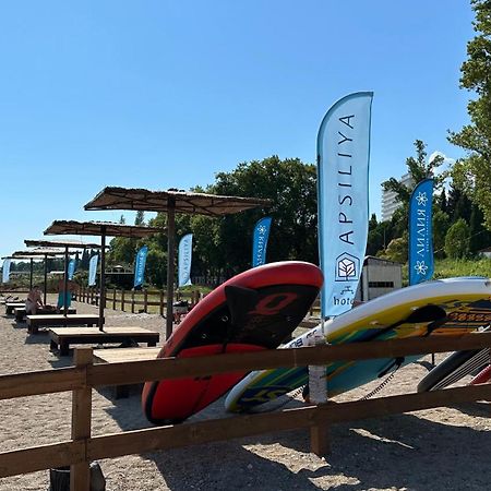 Лилия Hotel Gudauta Kültér fotó